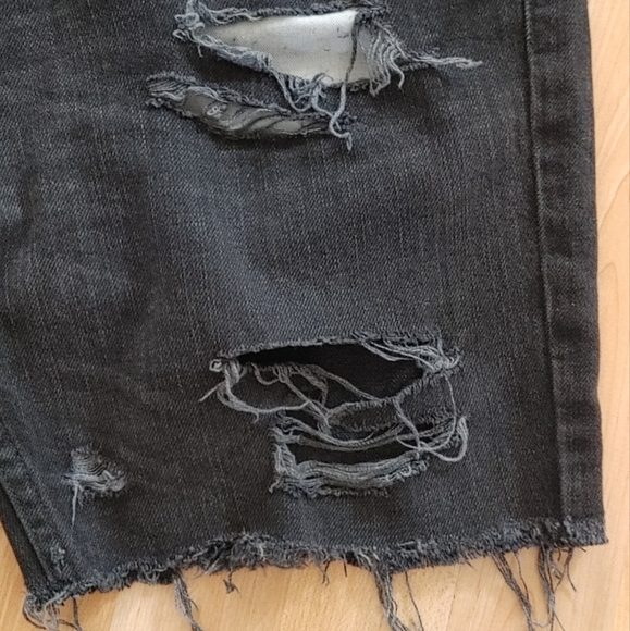 Hollister Destroyed Cut Off Button Fly Jean Shorts Size 30 - Picture 3 of 9